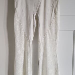 HALARA UltraSculpt White Pants